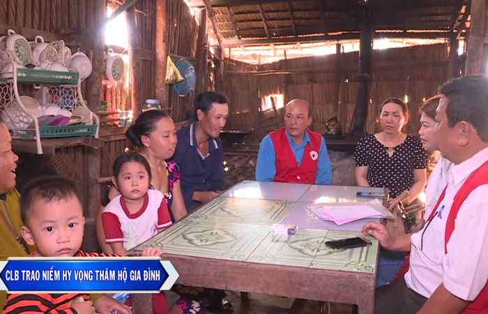  Những điển hình tiên tiến trong phong trào thi đua của Hội Chữ thập đỏ tỉnh Sóc Trăng  (27-06-2025)